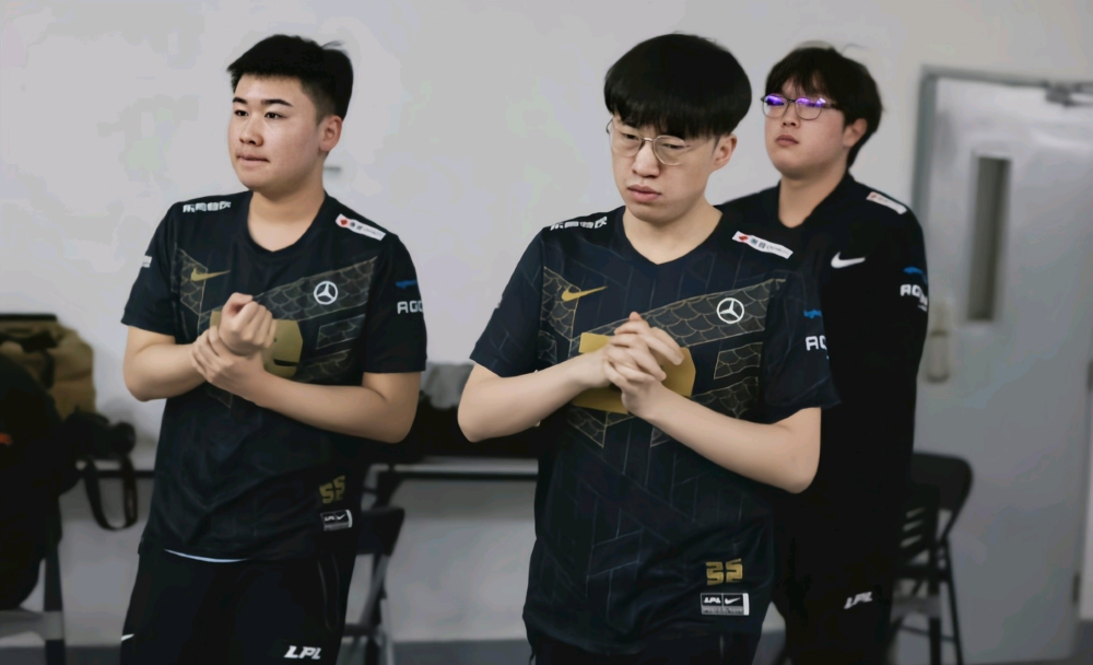 方便被穆斯里穆ko视频 方便被穆斯里穆ko视频